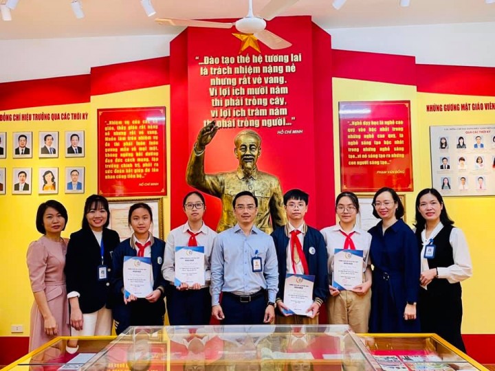 Vinh danh học sinh đạt thành tích cao trong học tập và các lĩnh vực hoạt động khác