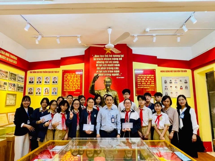 Vinh danh học sinh đạt thành tích cao trong học tập và các lĩnh vực hoạt động khác
