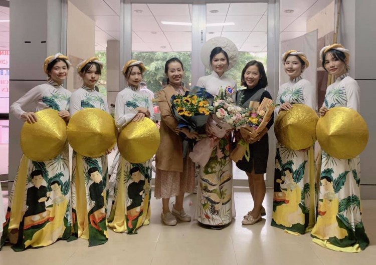 Hội thi Duyên dáng áo dài năm học 2020-2021
