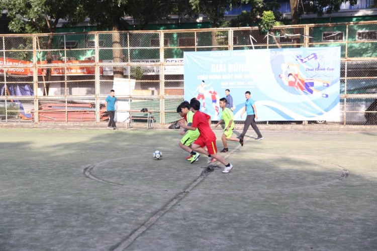 Giải Bóng Đá Chào Mừng Ngày Nhà Giáo Việt Nam