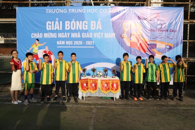 Giải Bóng Đá Chào Mừng Ngày Nhà Giáo Việt Nam