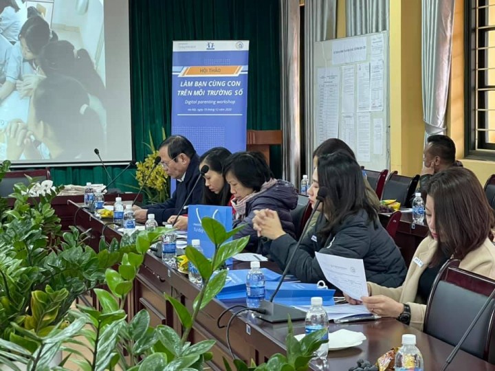 Hội thảo Làm Bạn Cùng Con Trên Môi Trường Số