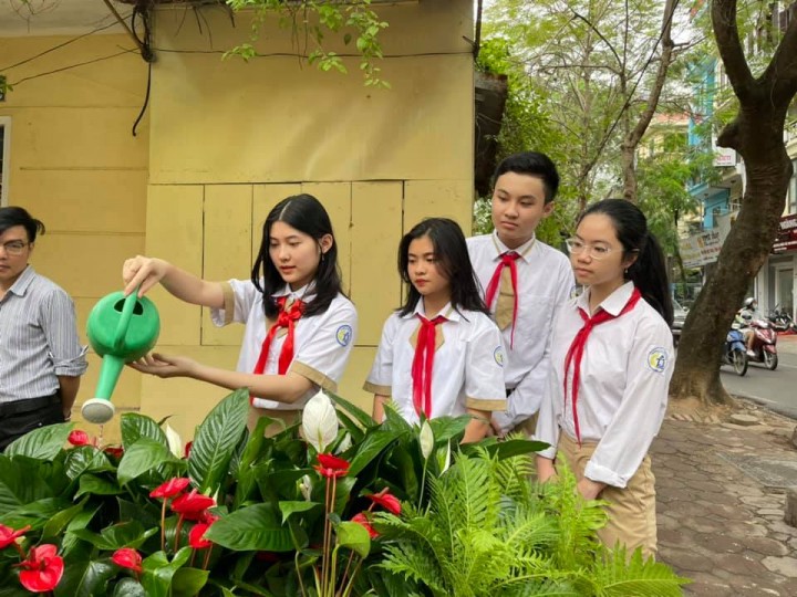 Cổng trường xanh, thân thiện