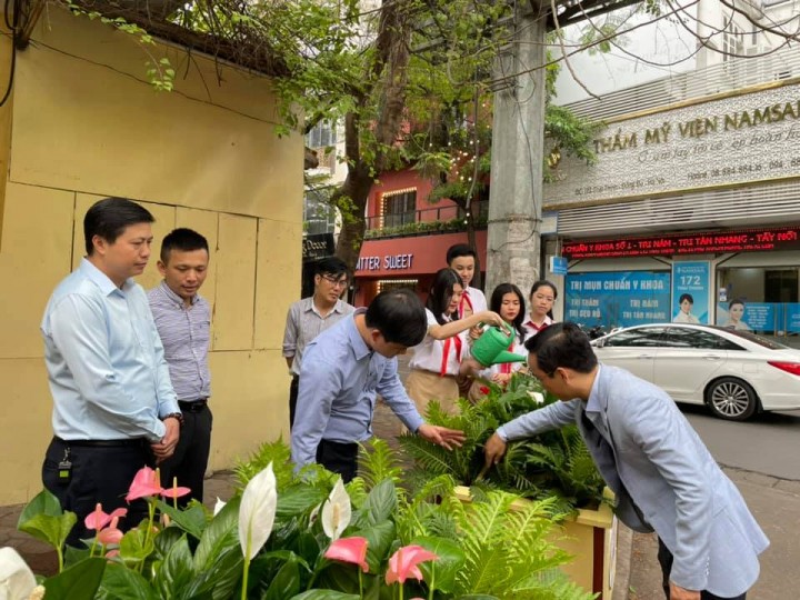 Cổng trường xanh, thân thiện
