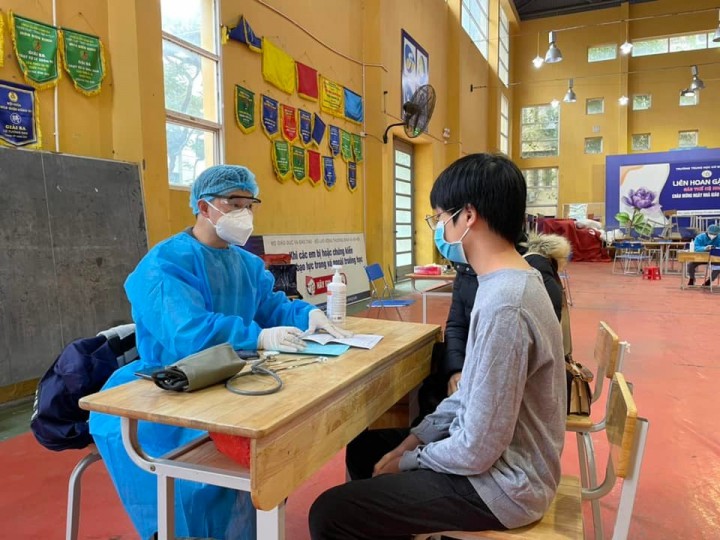 Chúng mình tiêm mũi VẮC-XIN thứ hai đánh bay COVID, sớm được tới trường