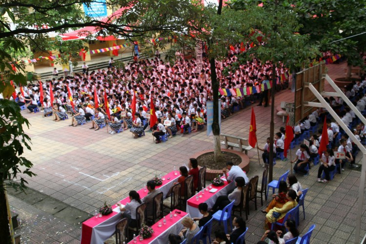 Khai giảng năm học 2014-2015