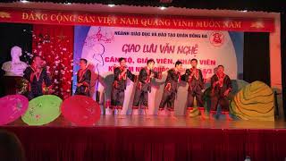 Tiết mục văn nghệ của các Thầy Cô trường THCS Thái Thịnh để lại nhiều cảm xúc!