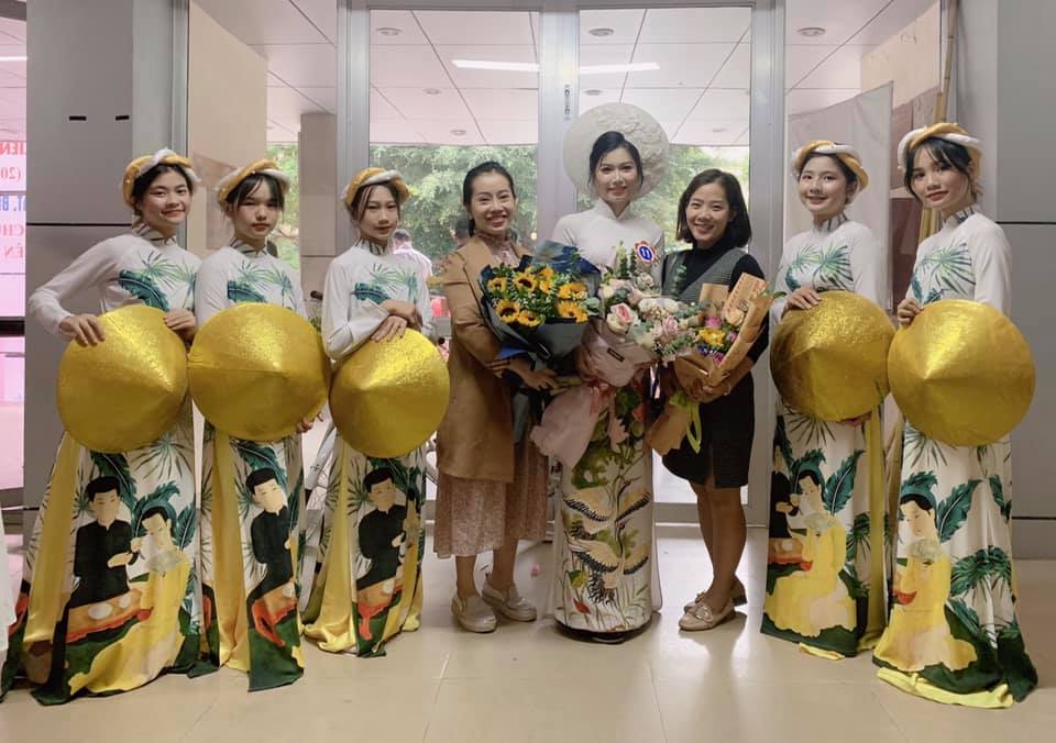 Hội thi Duyên dáng áo dài năm học 2020-2021
