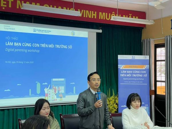 Hội thảo Làm Bạn Cùng Con Trên Môi Trường Số