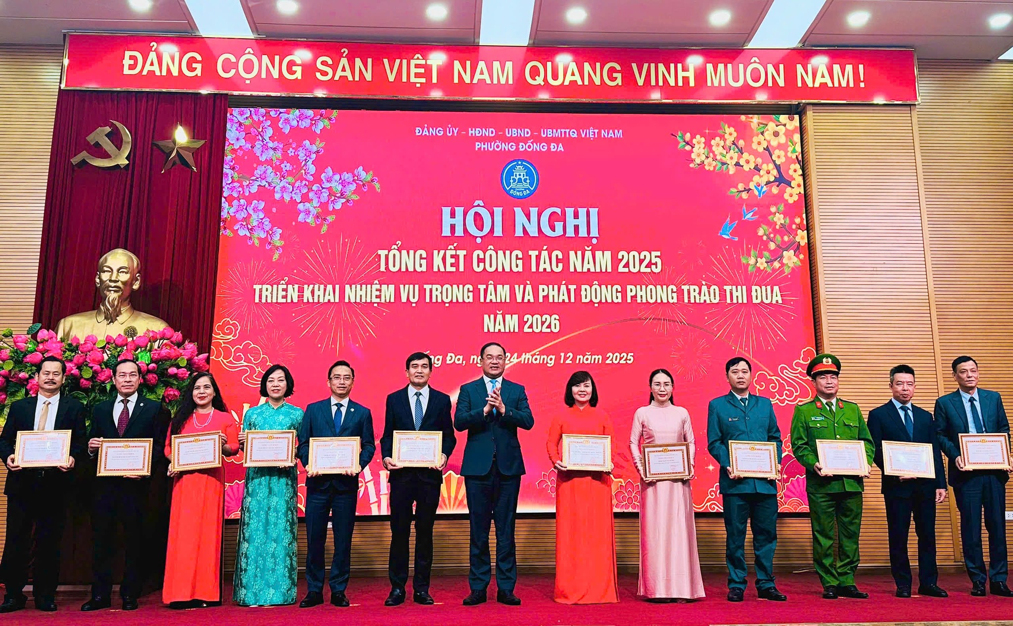 TỰ HÀO TRƯỜNG THCS THÁI THỊNH – DẤU ẤN NỔI BẬT TRONG CÔNG TÁC ĐẢNG VÀ CÔNG ĐOÀN NĂM 2025