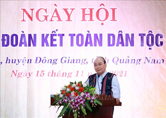 Chủ tịch nước: Đảng bộ, chính quyền phải luôn 'gần dân, sát dân, lắng nghe dân'