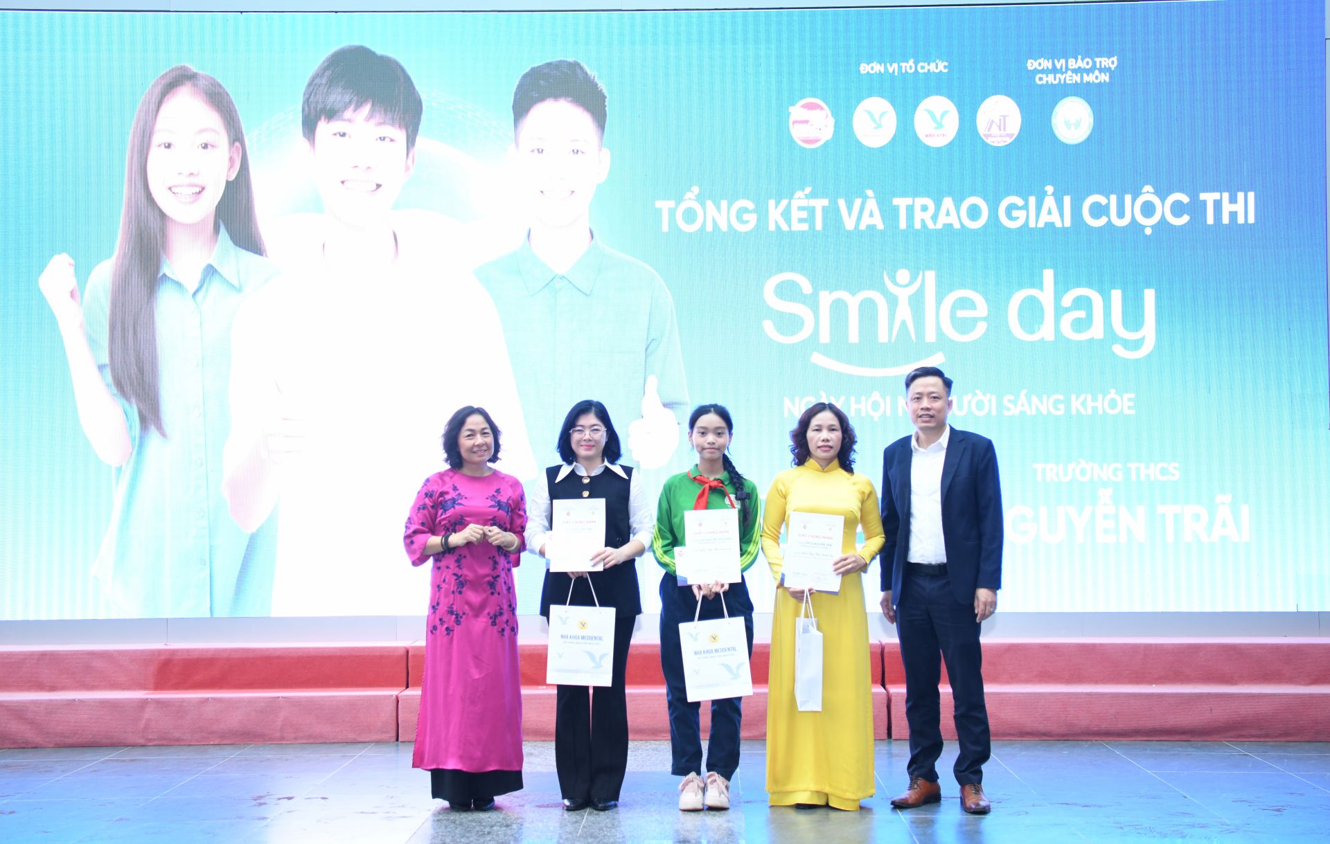 Tổng kết và trao giải cuộc thi 