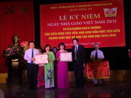 Hiệu trưởng trường THCS Thái Thịnh được tặng Bằng khen của Bộ trưởng bộ GD&ĐT