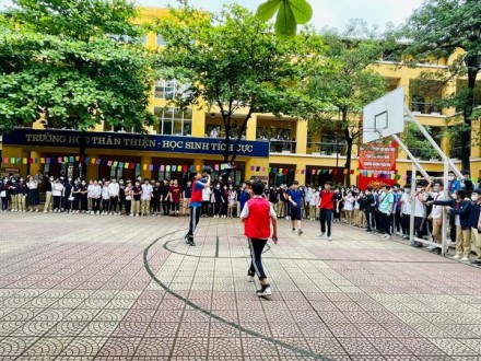 KHỞI ĐỘNG GIẢI BÓNG RỔ CẤP TRƯỜNG NĂM HỌC 2021 - 2022