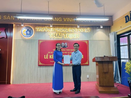 LỄ KẾT NẠP ĐẢNG VIÊN MỚI THÁNG 11/2023
