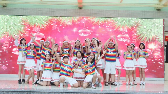 SING & SHINE - TỎA SÁNG CÙNG ÂM NHẠC, LAN TỎA NIỀM ĐAM MÊ TIẾNG ANH