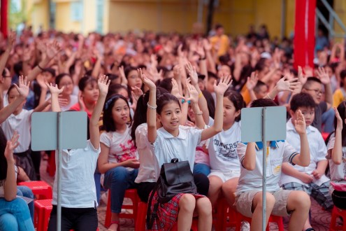 TƯNG BỪNG NGÀY HỘI “CHÀO NGƯỜI BẠN MỚI”
