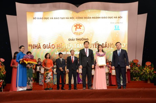 Thủ khoa 9X: Rèn HS bằng kỷ luật tích cực, hút HS bằng dự án
