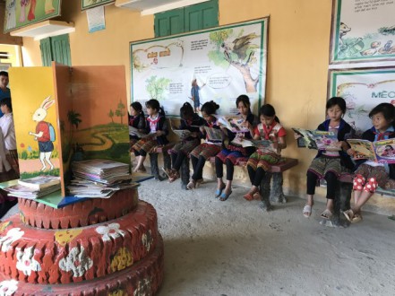 Tủ sách nhân ái: Lan tỏa văn hóa đọc, đem kiến thức đến mọi người