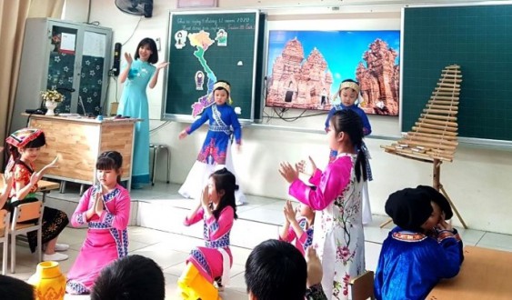 Giáo viên “học” cách nhận xét tích cực