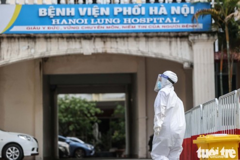 Hà Nội thêm 21 ca COVID-19, 9 ca liên quan Bệnh viện Phổi, tạm phong tỏa bệnh viện