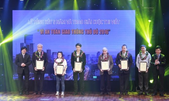 Học sinh trường THCS Thái Thịnh xuất sắc đạt giải trong cuộc thi viết “Vì An toàn giao thông Thủ đô”