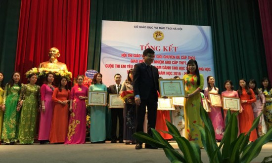 Giáo viên trường THCS Thái Thịnh đạt giải Nhất trong hội thi Giáo viên dạy giỏi cấp TP chuyên đề GD nếp sống TLVM