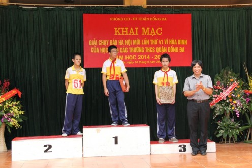 Lễ khai mạc giải chạy báo Hà Nội mới vì hòa bình lần thứ 41