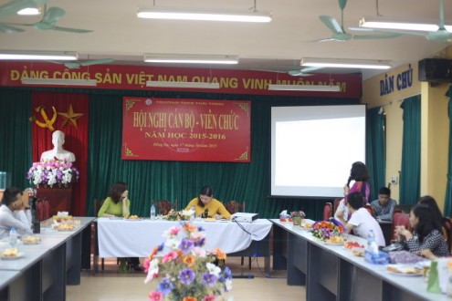Hội nghị cán bộ viên chức trường THCS Thái Thịnh năm học 2015 - 2016