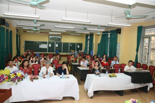 Đại hội chi bộ trường THCS Thái Thịnh nhiệm kỳ 2015 - 2017