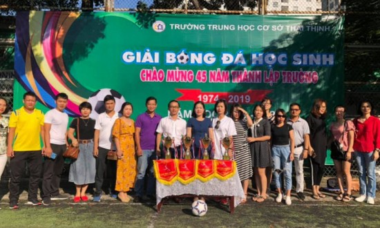 KHAI MẠC GIẢI BÓNG ĐÁ CHÀO MỪNG 45 NĂM THÀNH LẬP TRƯỜNG
