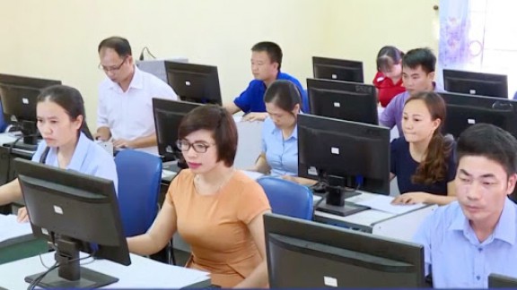 Chính thức bỏ chứng chỉ tin học, ngoại ngữ cho giáo viên từ tháng 3/2021